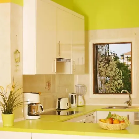 Casa Dos Angeles By Interhome Чайофа